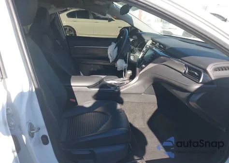 2020 Toyota Camry Se z USA, uszkodzony, nr VIN 4T1G11AK0LU310532